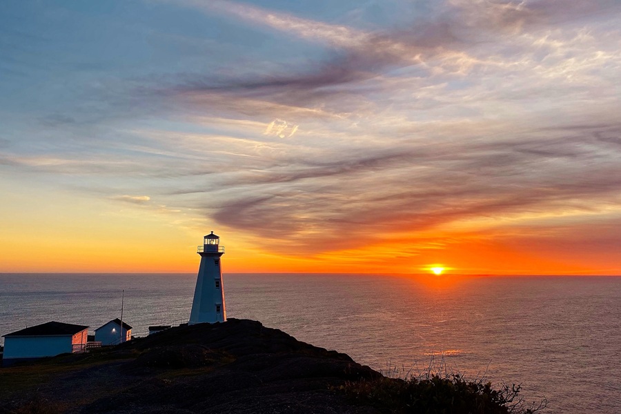 TERRE-NEUVE, AU LARGE DU CANADA